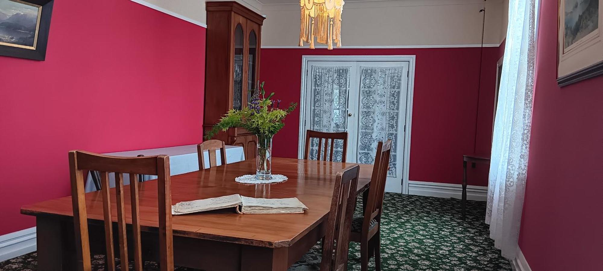 Murrells Grand View House Manapouri Eksteriør bilde