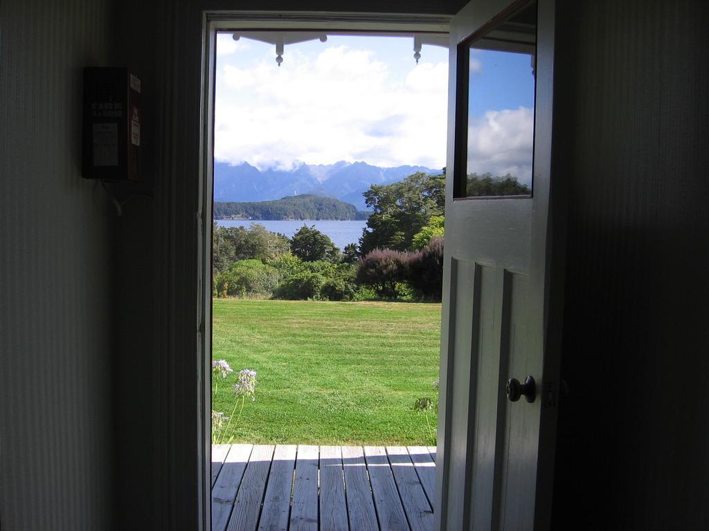 Murrells Grand View House Manapouri Eksteriør bilde